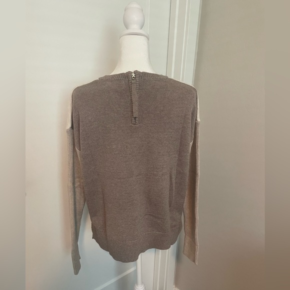 Rachel Zoe Zipper Back Color Block Tan Drop Shoulder Sweater - Picture 4 of 7